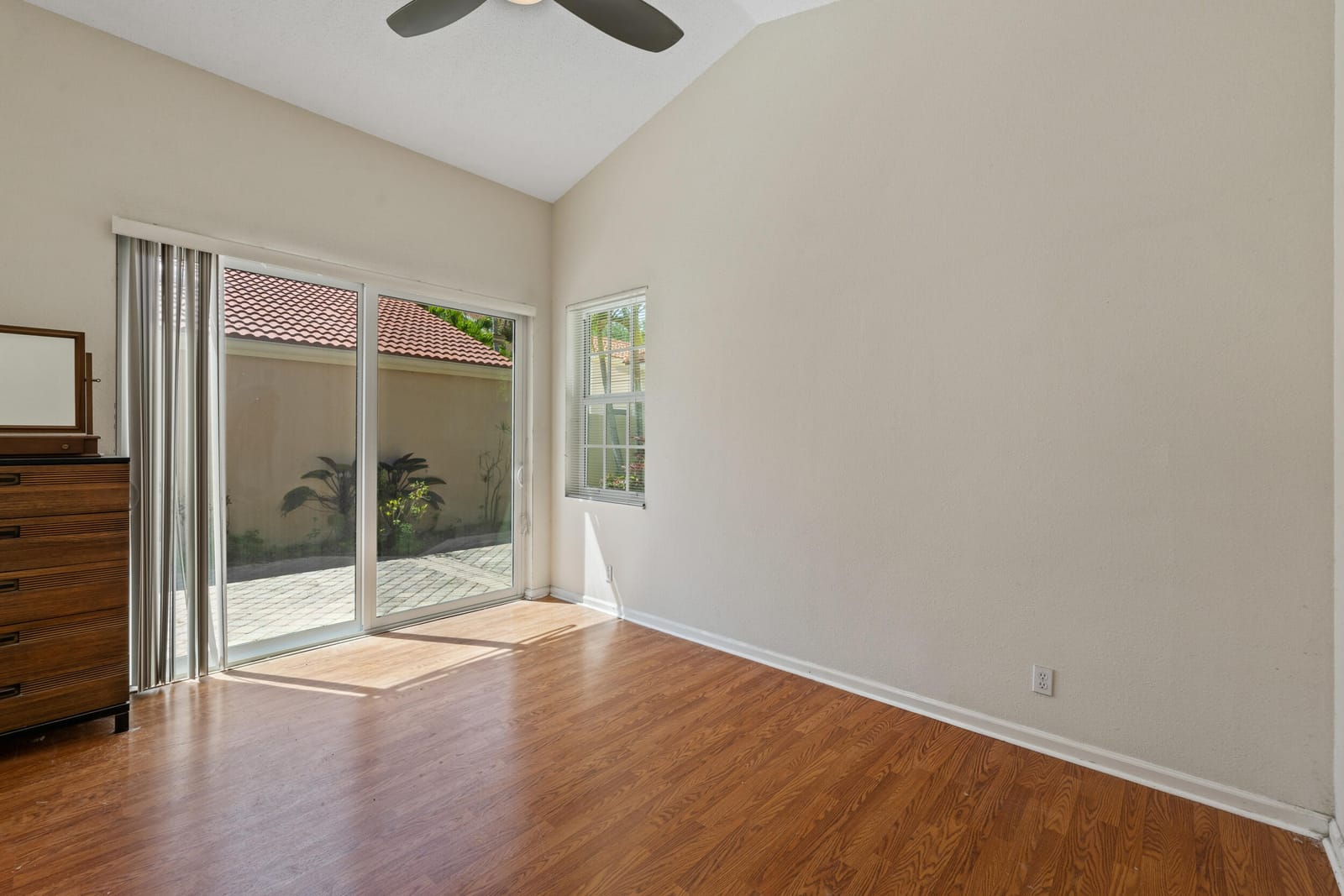 15 Via Carrara, Palm Beach Gardens, FL 33418 photo 3