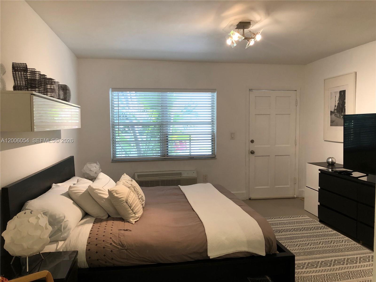 911 Meridian Avenue 105, Miami Beach, FL 33139, Miami Beach