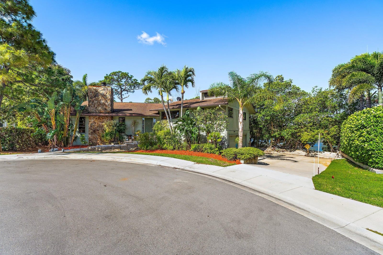 702 Warren Drive, Jupiter, FL 33458 photo 13