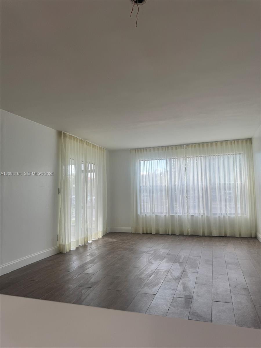 2312 S Cypress Bend Drive 107 — photo 6