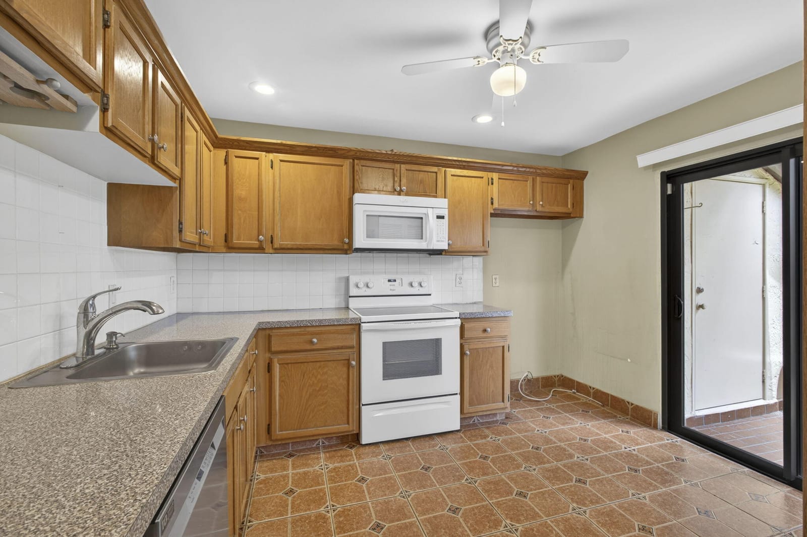 67 Macadamia Court, Royal Palm Beach, FL 33411 photo 4