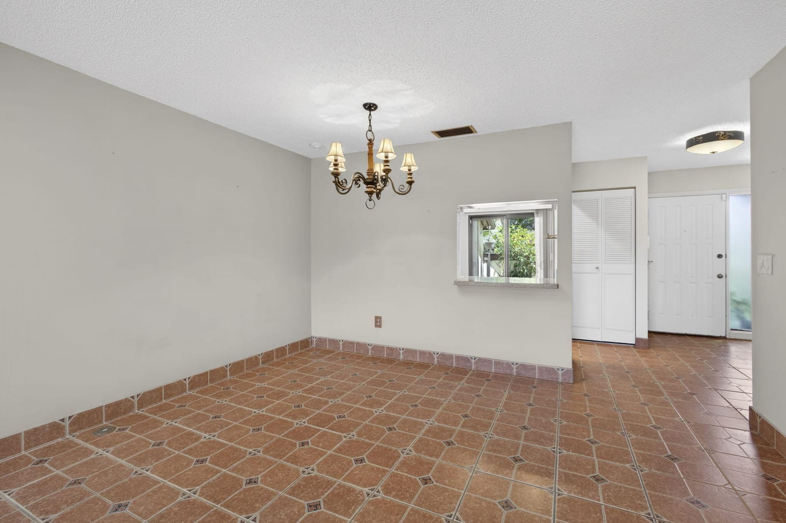 67 Macadamia Court, Royal Palm Beach, FL 33411 photo 8