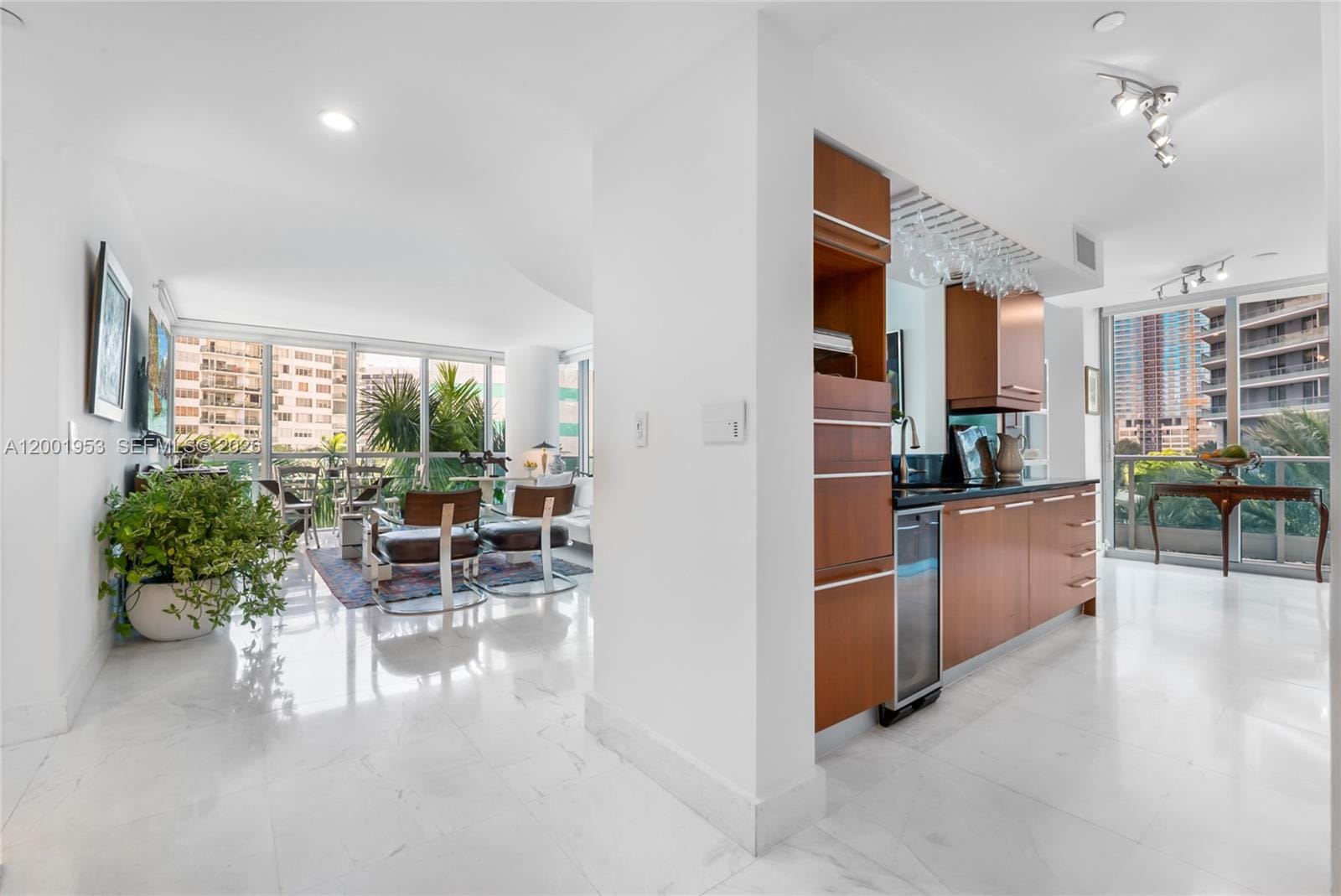 1331 Brickell Bay Drive 408, Miami, FL 33131 photo 14