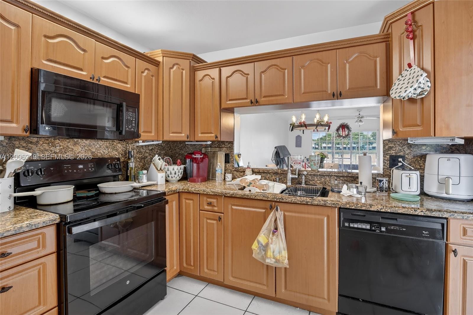 10431 NW 3rd Street, Pembroke Pines, FL 33026 photo 2