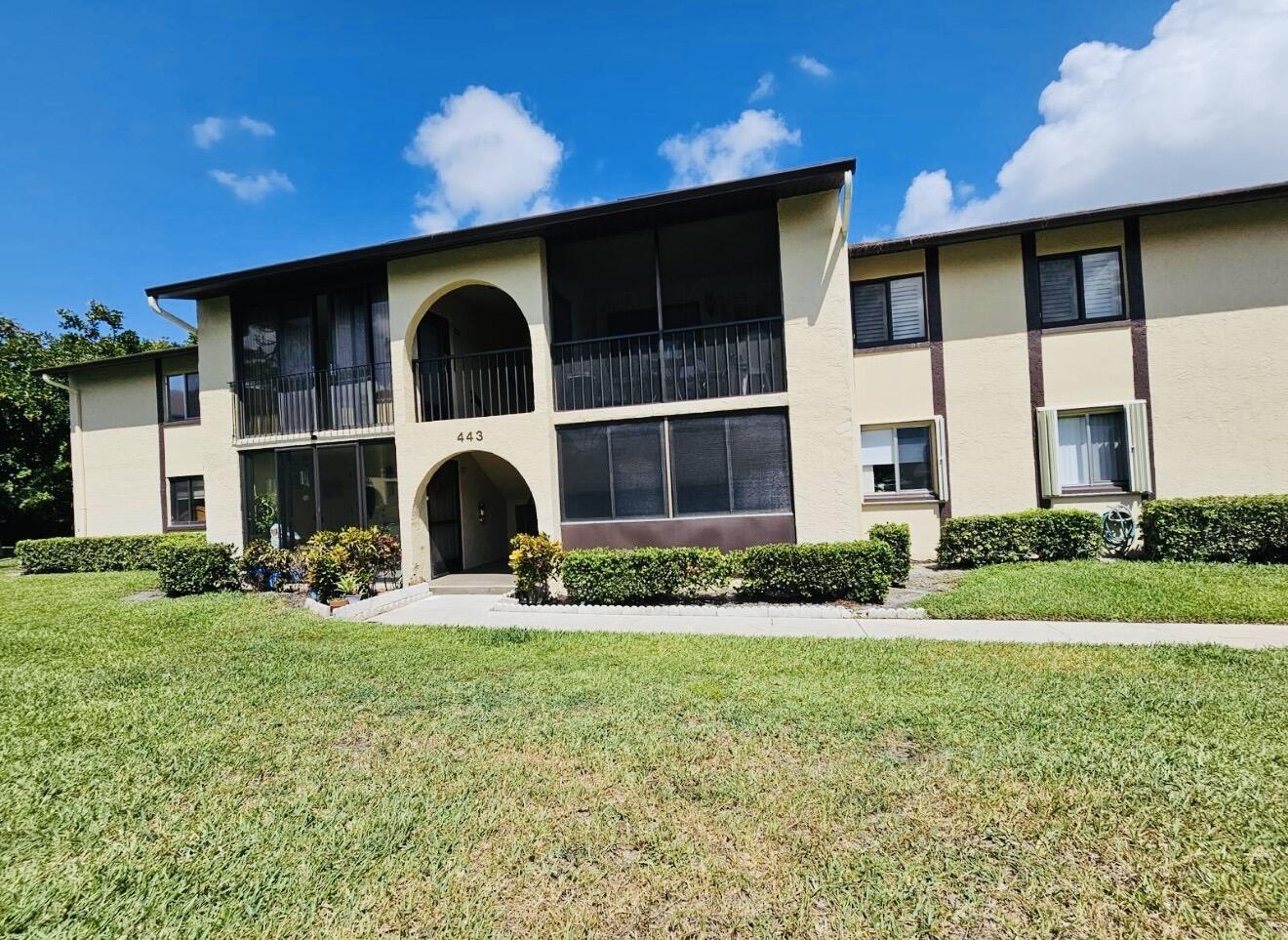 443 Pine Glen Lane C-2, Greenacres, FL 33463, Greenacres