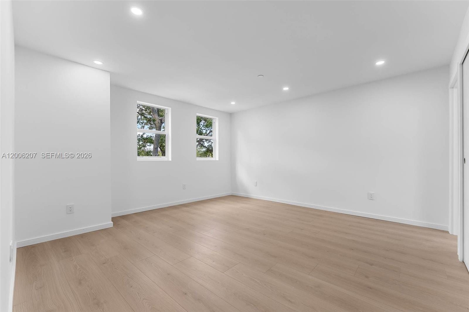 824 SE 12th Court 828, Fort Lauderdale, FL 33316 photo 14