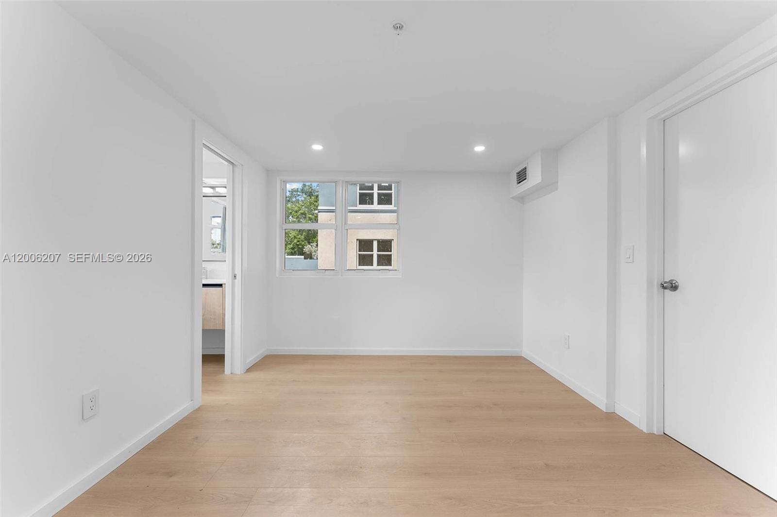 824 SE 12th Court 828, Fort Lauderdale, FL 33316 photo 17