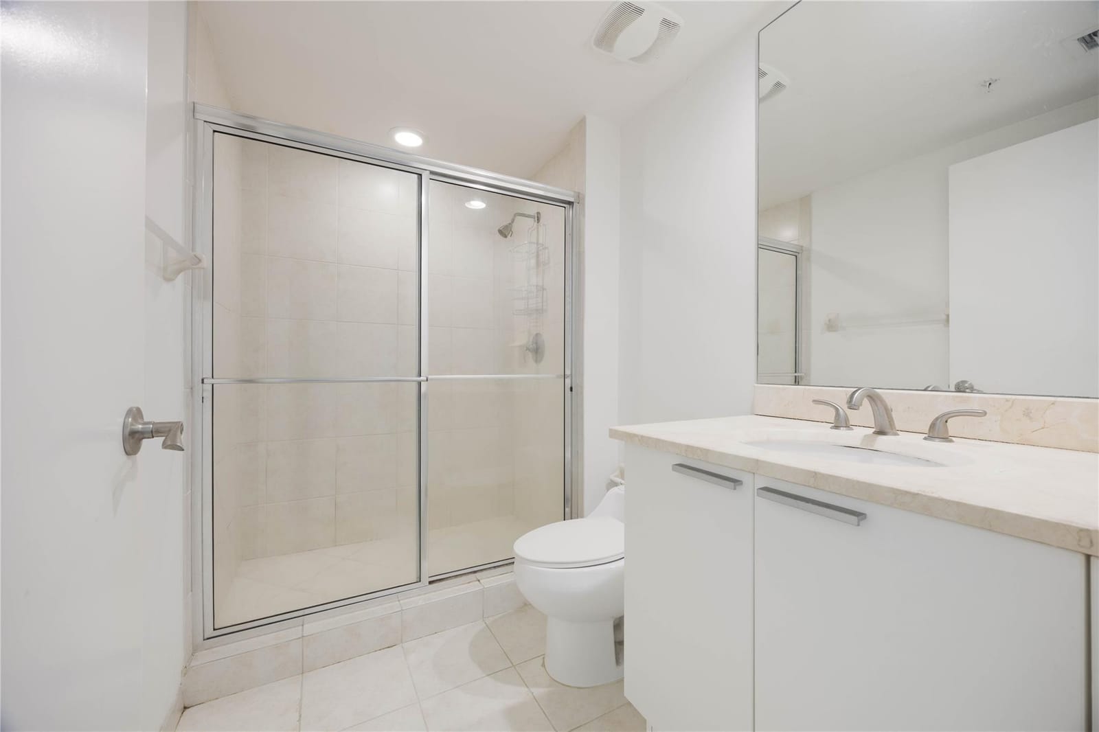 14951 Royal Oaks Lane 1109, North Miami, FL 33181 photo 19