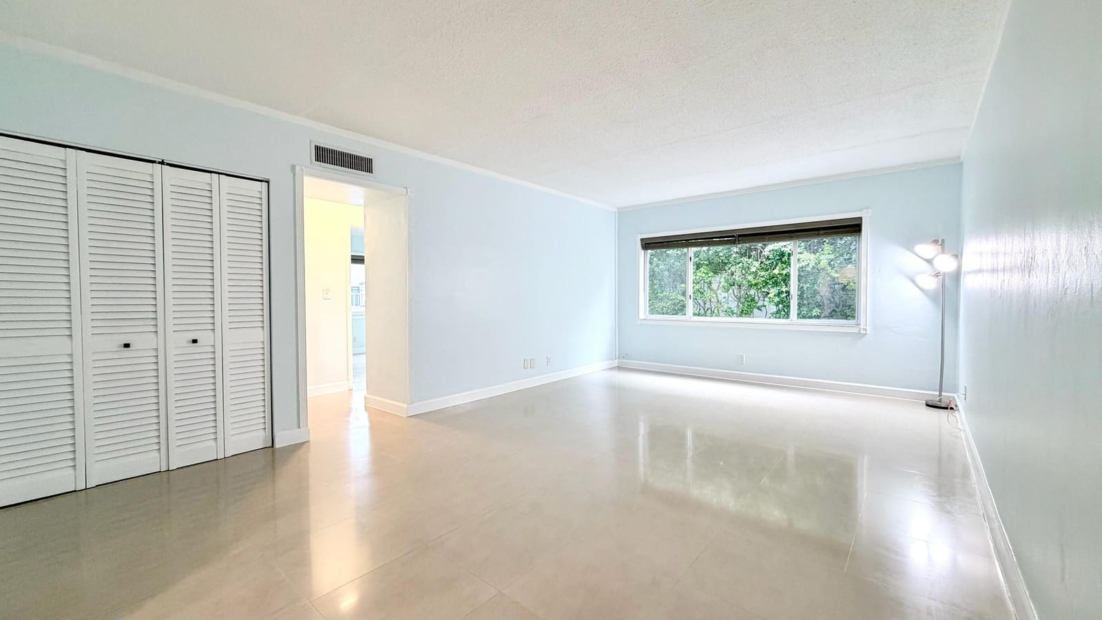 251 SE 6th Avenue 7, Pompano Beach, FL 33060 photo 2