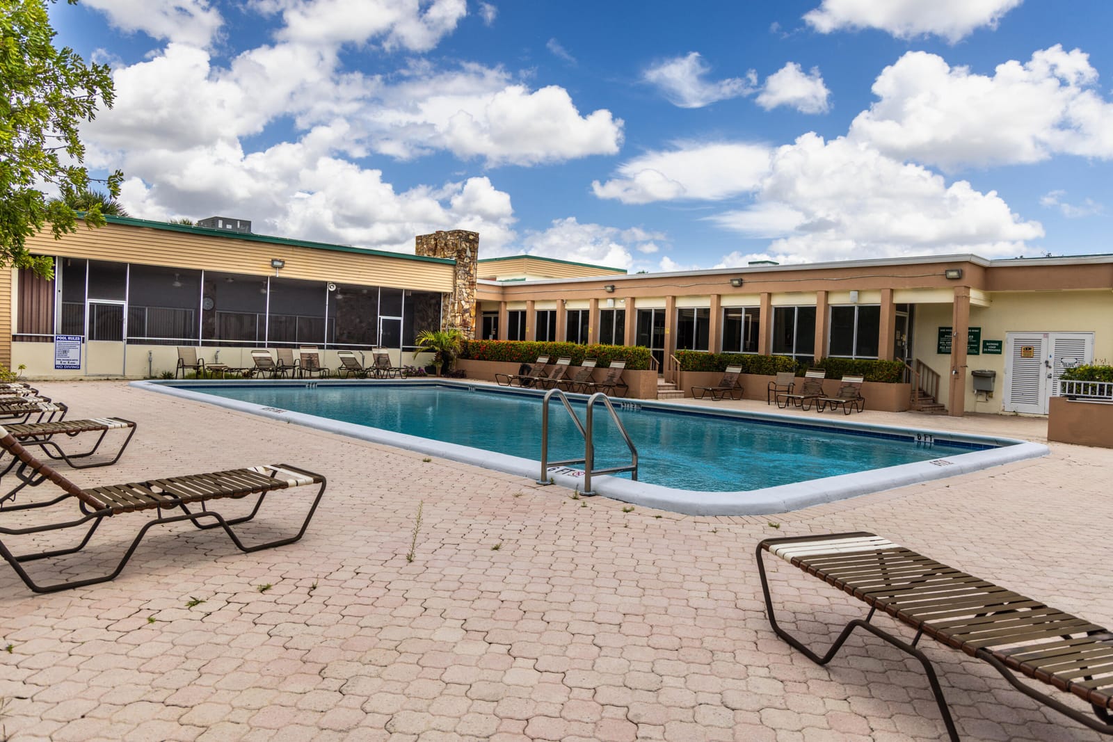 4980 E Sabal Palm Boulevard E 124, Tamarac, FL 33319 photo 18