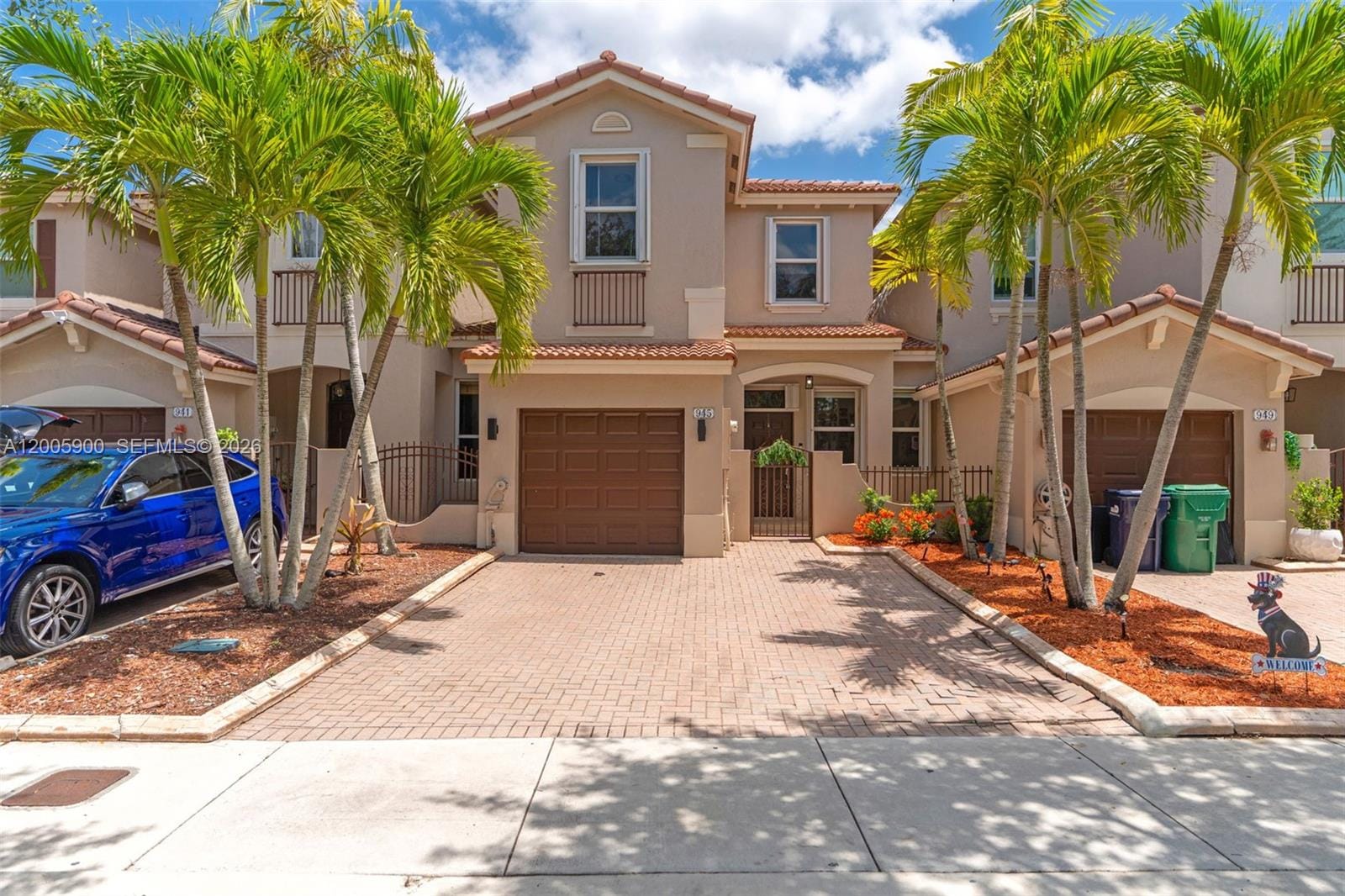 945 SW 154th Court, Miami, FL 33194
