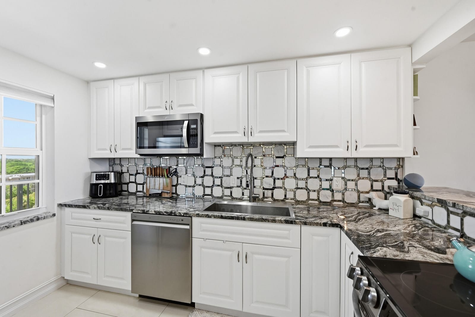 4015 W Palm Aire Drive 1001, Pompano Beach, FL 33069 photo 10