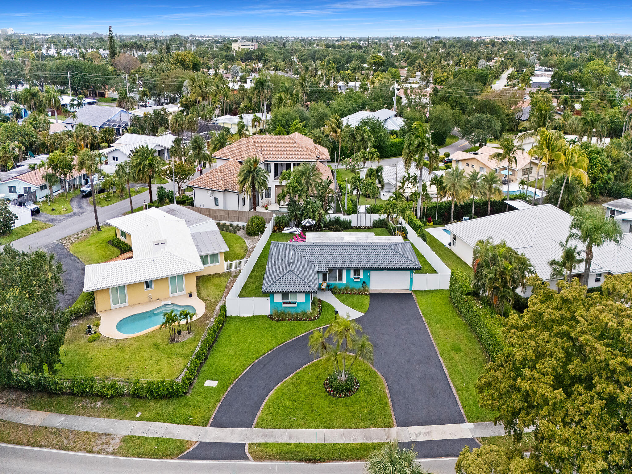 2141 NE 24th Street, Lighthouse Point, FL 33064, Lighthouse Point