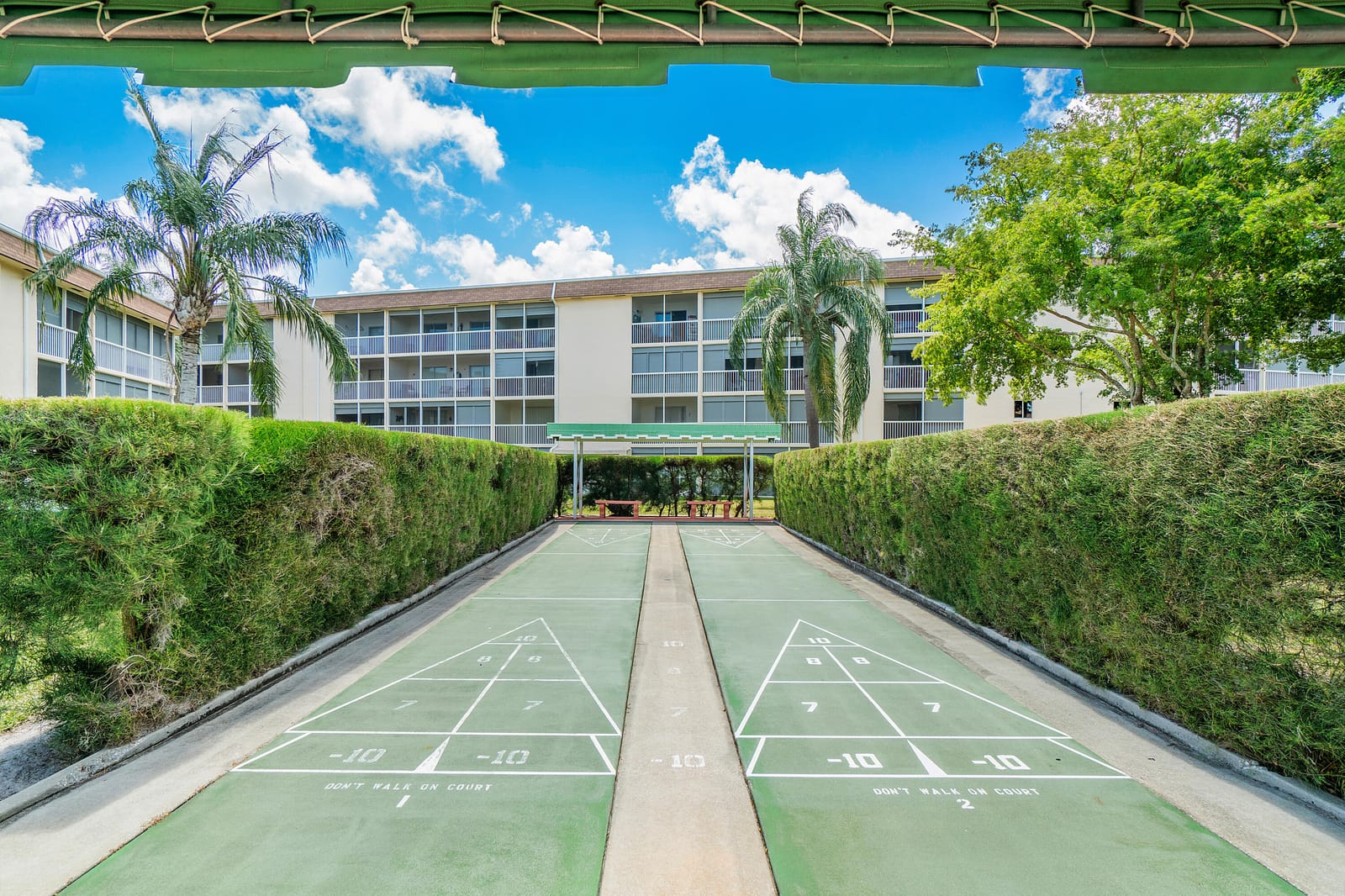 600 Village Green Court 211, Palm Springs, FL 33461 photo 22