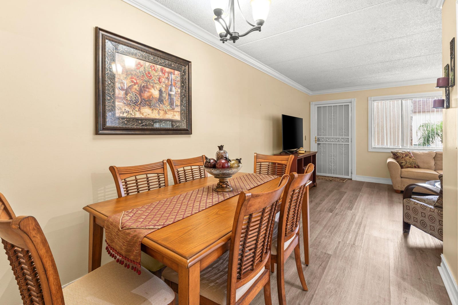 600 Village Green Court 211, Palm Springs, FL 33461 photo 9