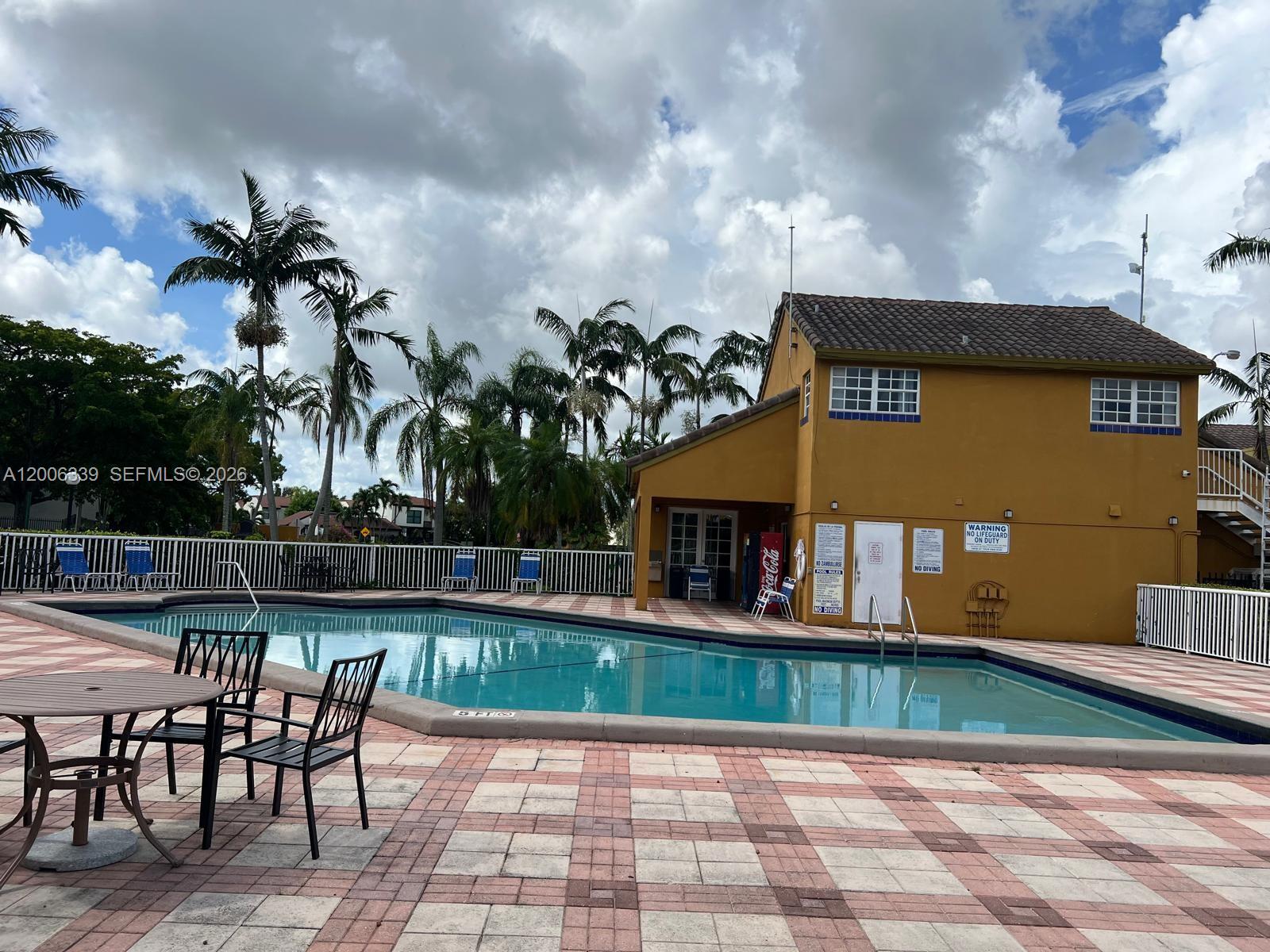 9715 Fontainebleau Boulevard E308, Miami, FL 33172, Miami