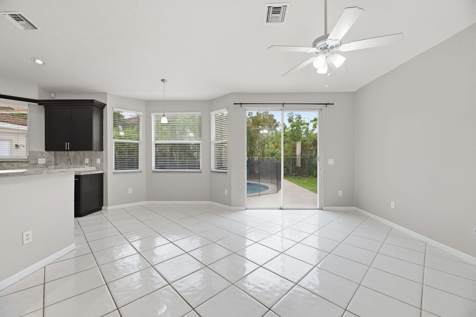 10316 NW 53rd Court — photo 9
