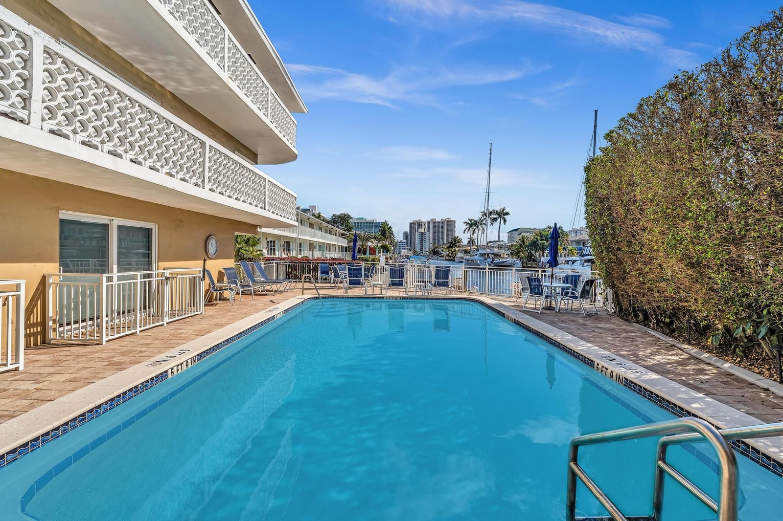 3220 Bayview Drive 211, Fort Lauderdale, FL 33306 photo 15