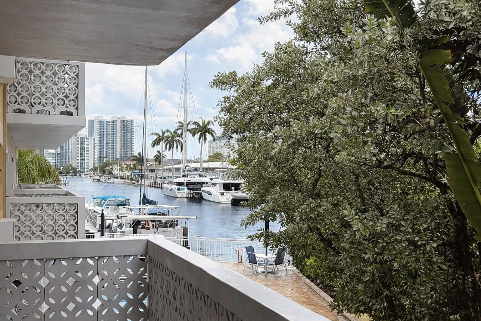 3220 Bayview Drive 211 — photo 3