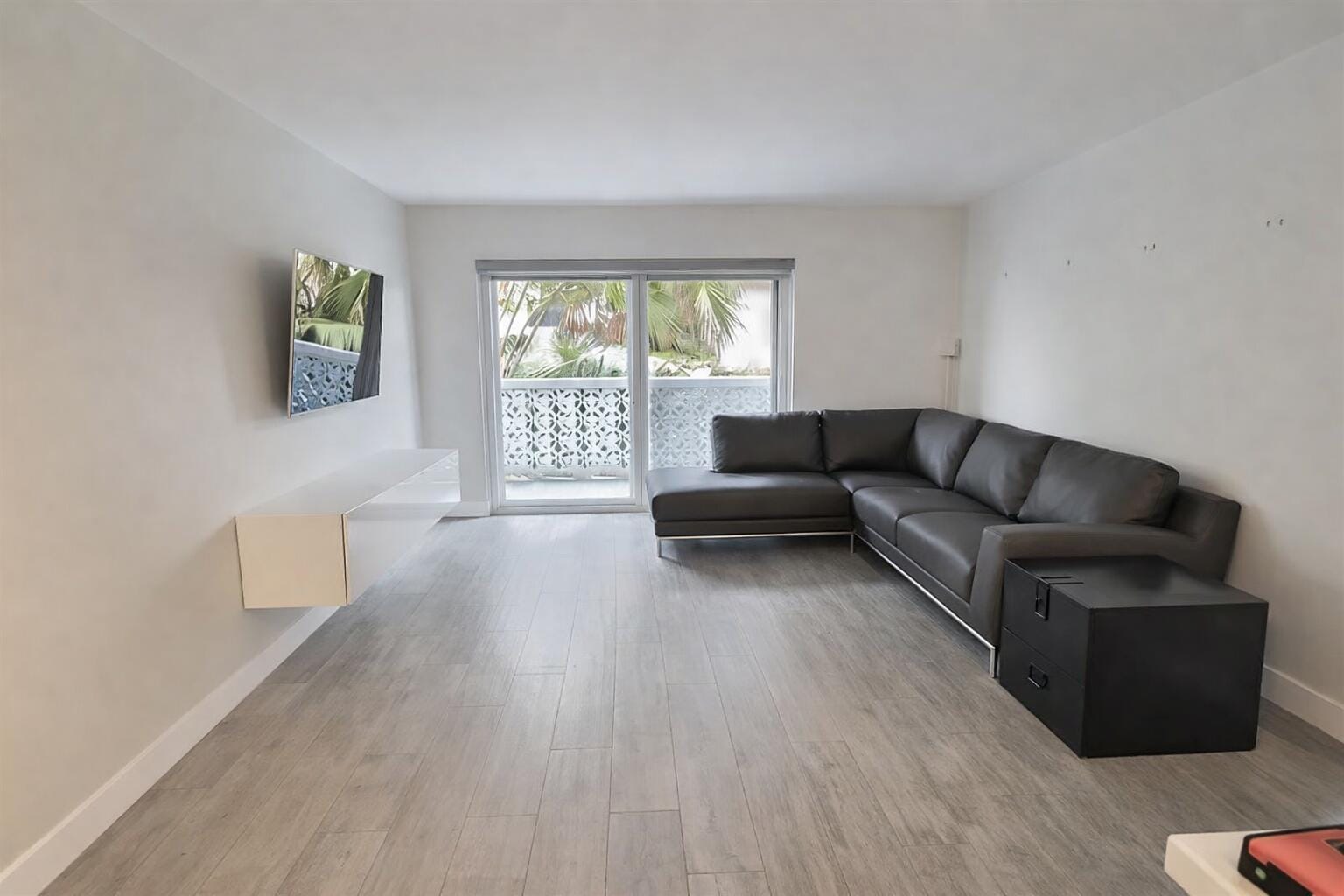 3220 Bayview Drive 211 — photo 4
