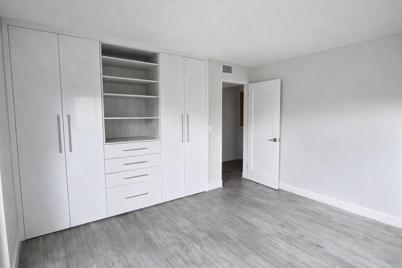 3220 Bayview Drive 211 — photo 10