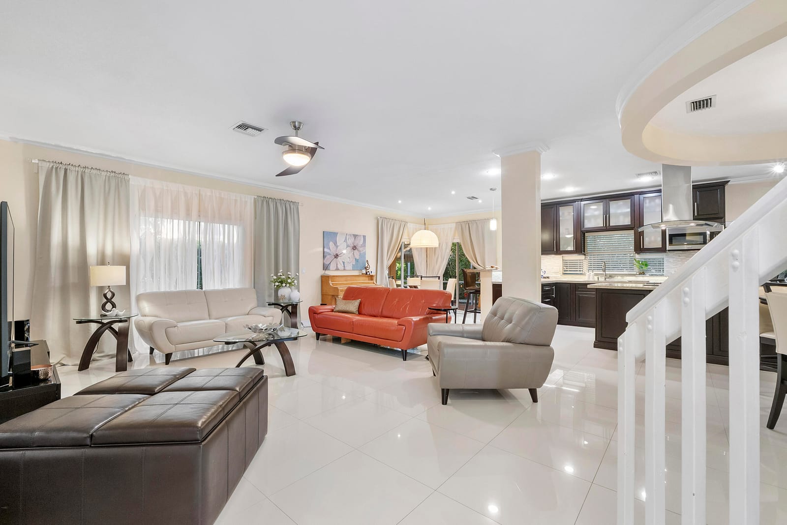 11377 Lakeview Drive, Coral Springs, FL 33071 photo 9