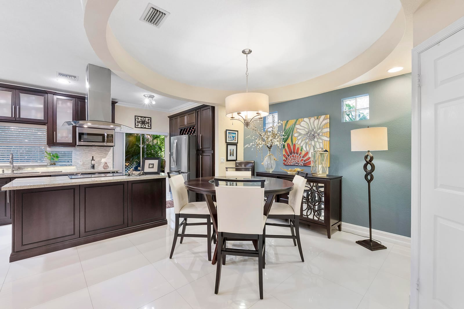 11377 Lakeview Drive, Coral Springs, FL 33071 photo 4