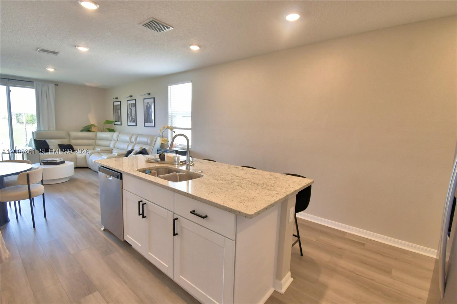 3563 Broadwing Boulevard — photo 6