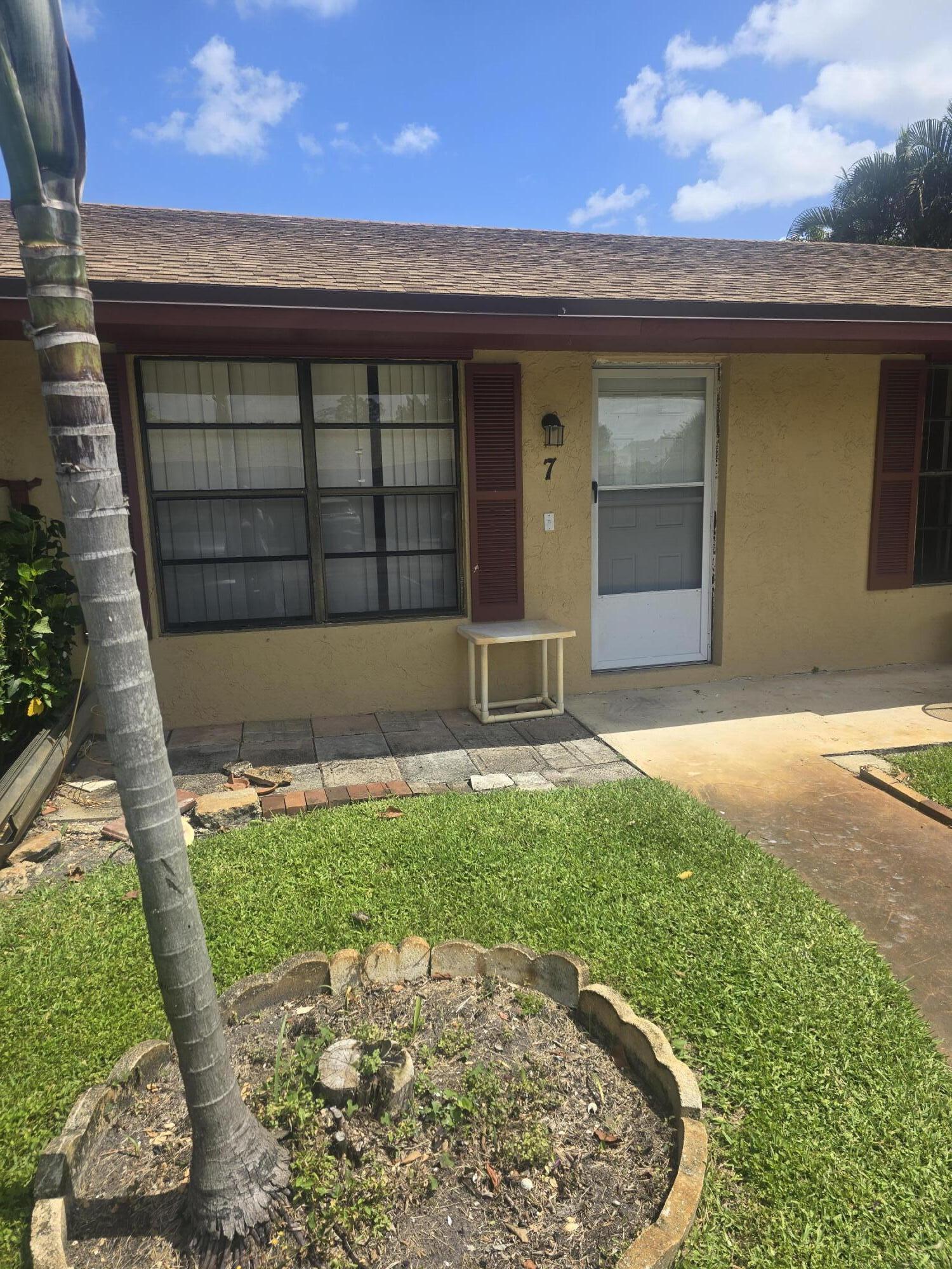 4290 Royal Banyan Way B, Lake Worth Beach, FL 33461