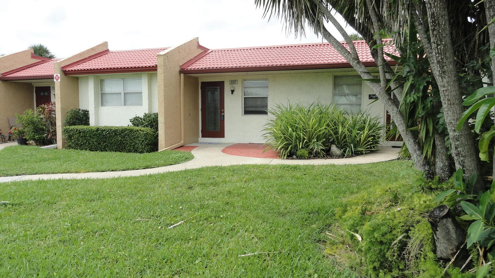 117 Golden River Drive — photo 3
