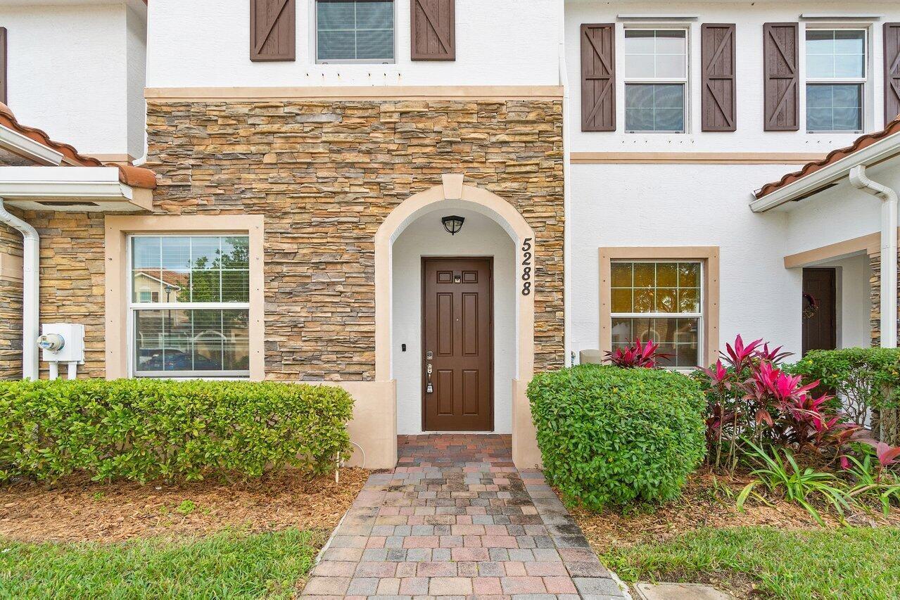 5288 Ashley River Road, West Palm Beach, FL 33417, West Palm Beach