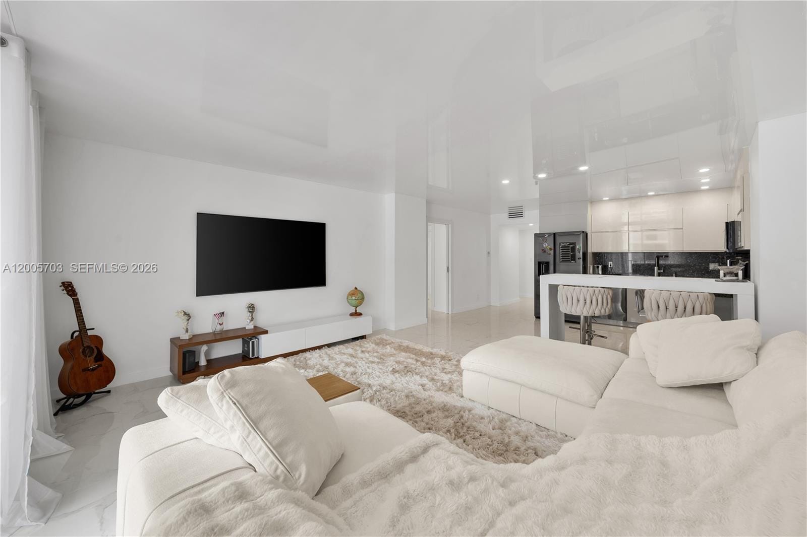 1865 S Ocean Drive 15B, Hallandale Beach, FL 33009 photo 11