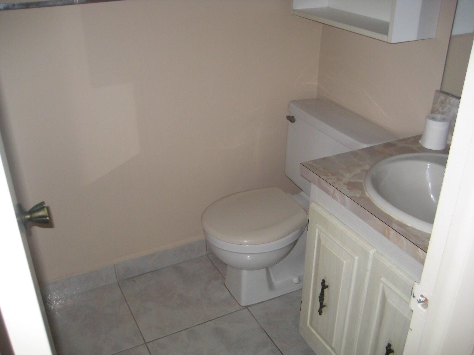 401 Saxony Drive 401-i — photo 7