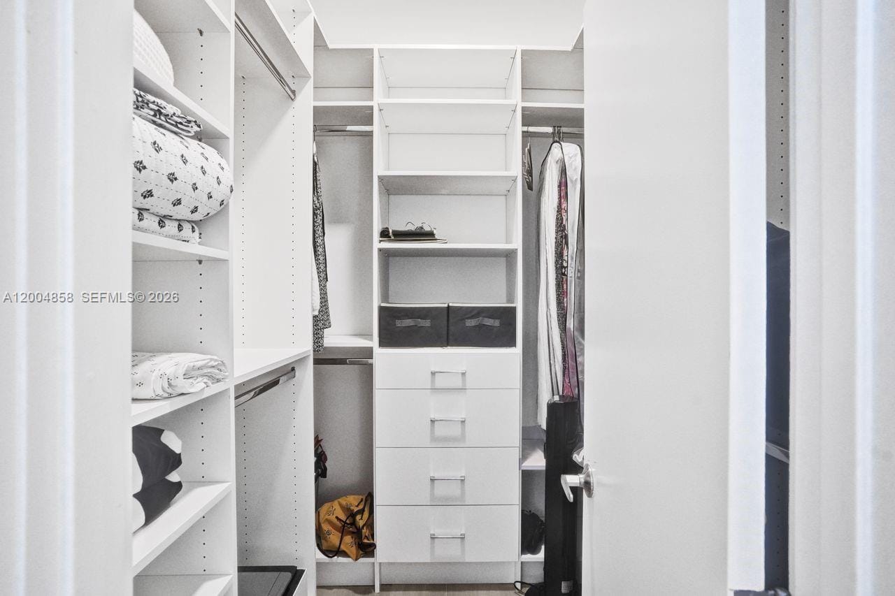 625 Biltmore Way 103 — photo 8