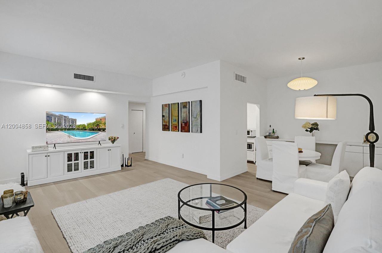 625 Biltmore Way 103, Coral Gables, FL 33134, Coral Gables