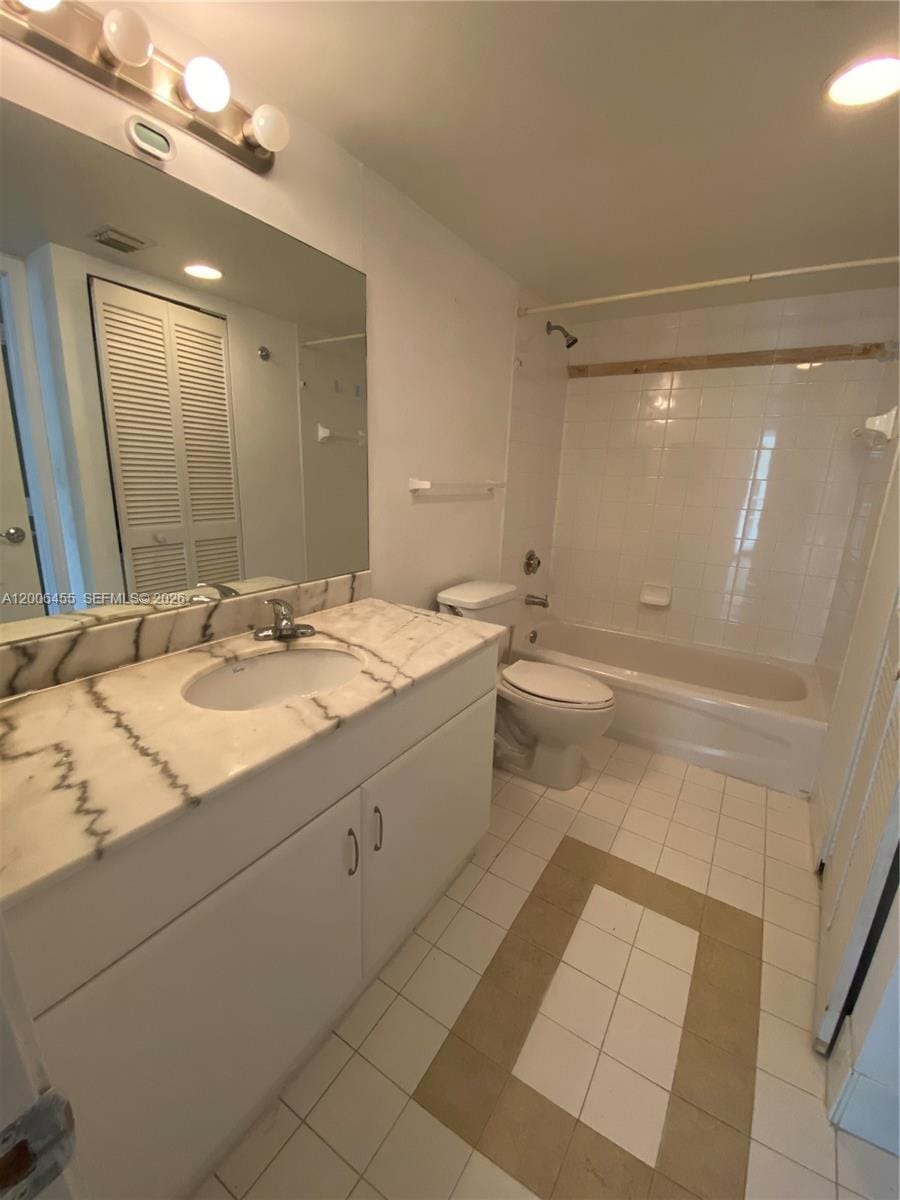 1200 Brickell Bay Drive 1914 — photo 5