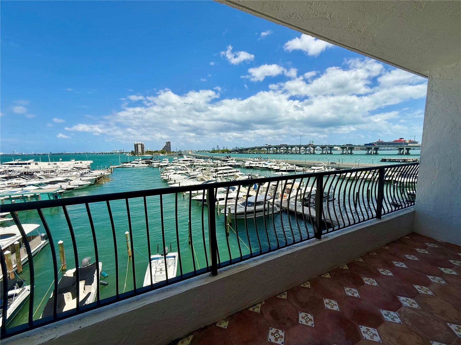 555 NE 15th Street 420, Miami, FL 33132, Miami
