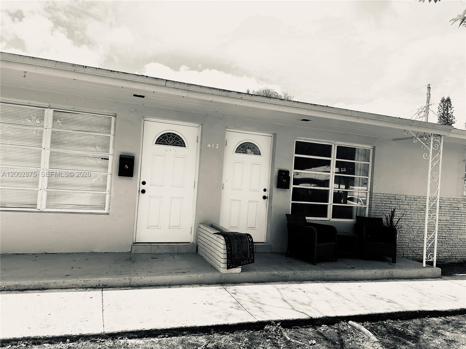 412 SW 10th Street 12, Hallandale Beach, FL 33009, Hallandale Beach