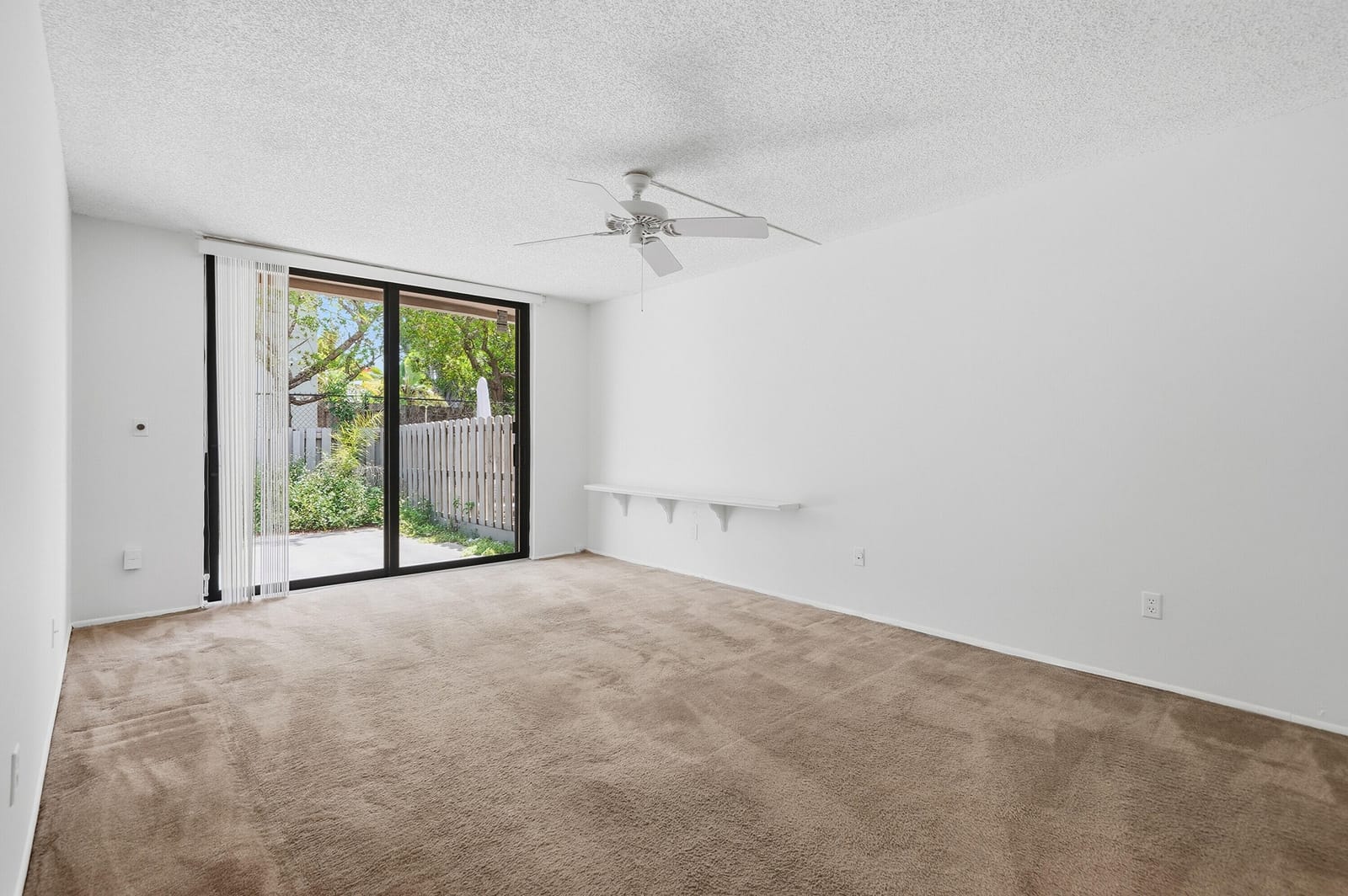 20615 NE 7th Court, Miami, FL 33179 photo 11