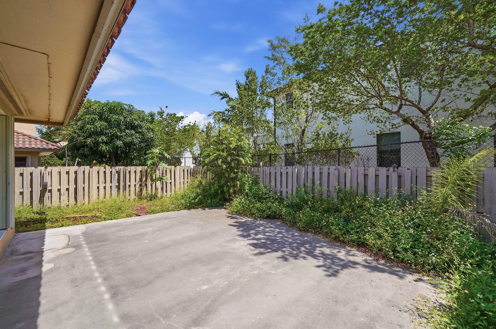 20615 NE 7th Court, Miami, FL 33179 photo 21