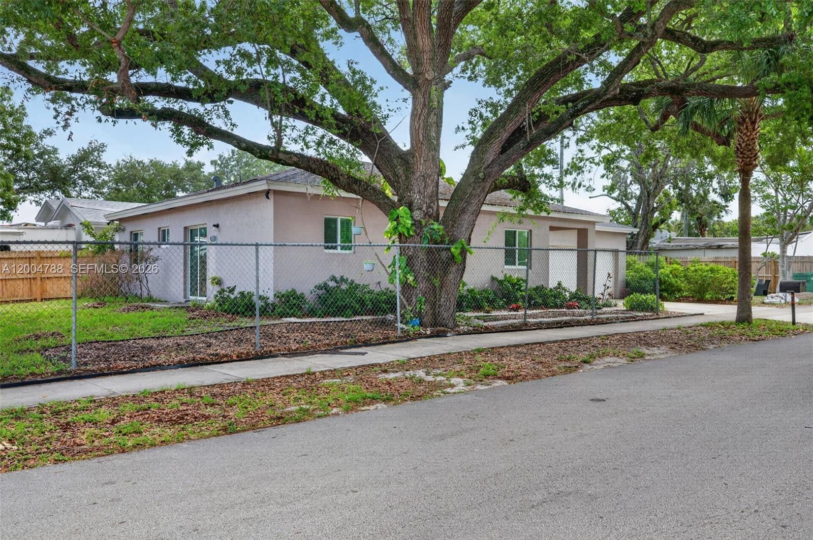 375 NW 28th Avenue, Fort Lauderdale, FL 33311 photo 3