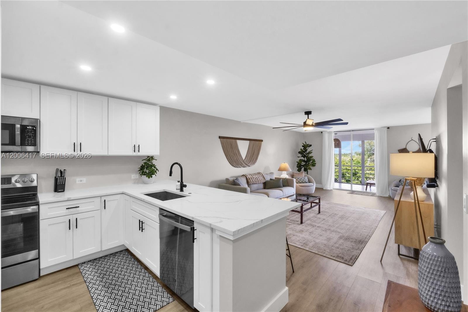 5961 NW 2nd Avenue 403, Boca Raton, FL 33487 photo 5