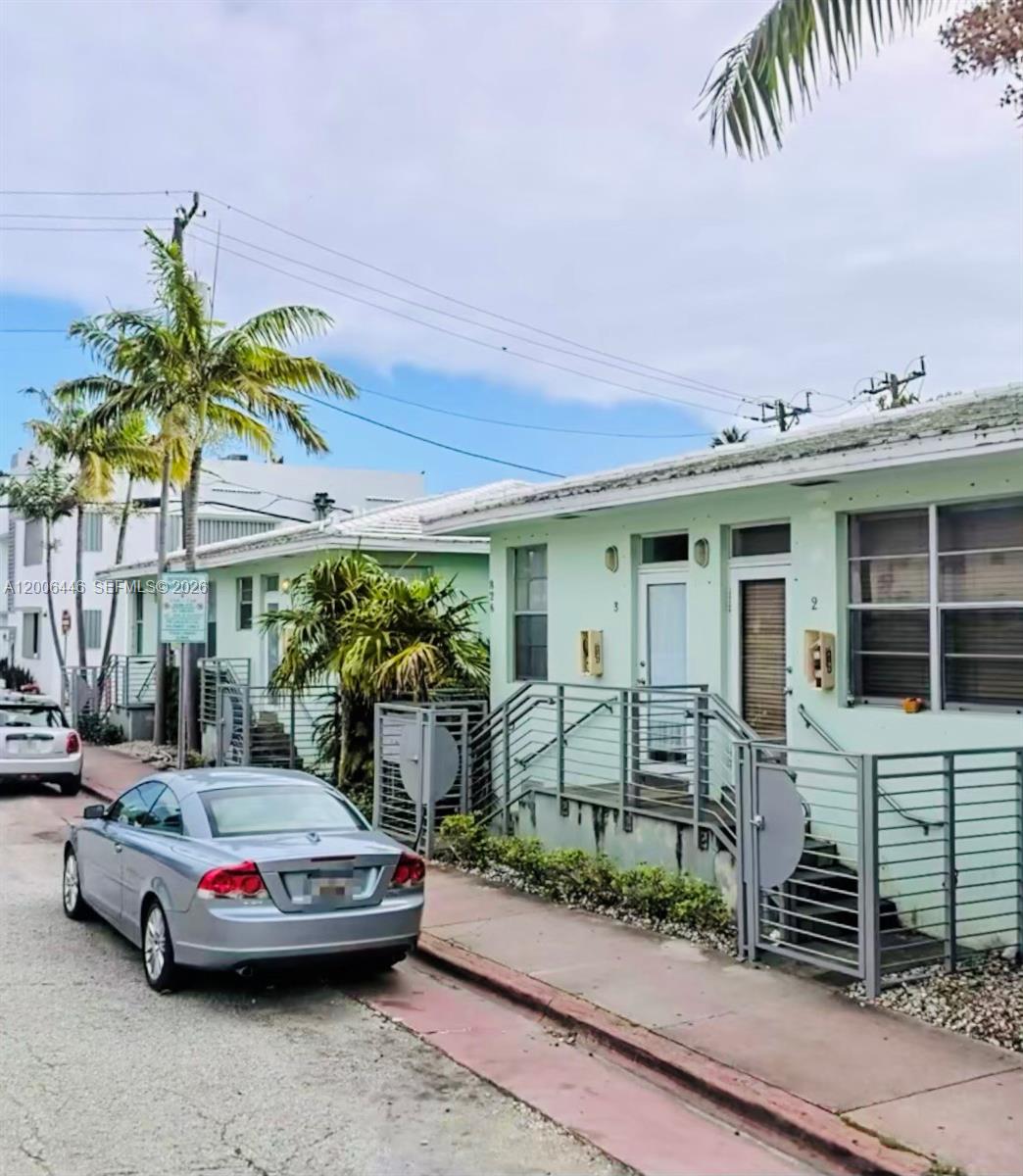 826 7th Street 3, Miami Beach, FL 33139, Miami Beach