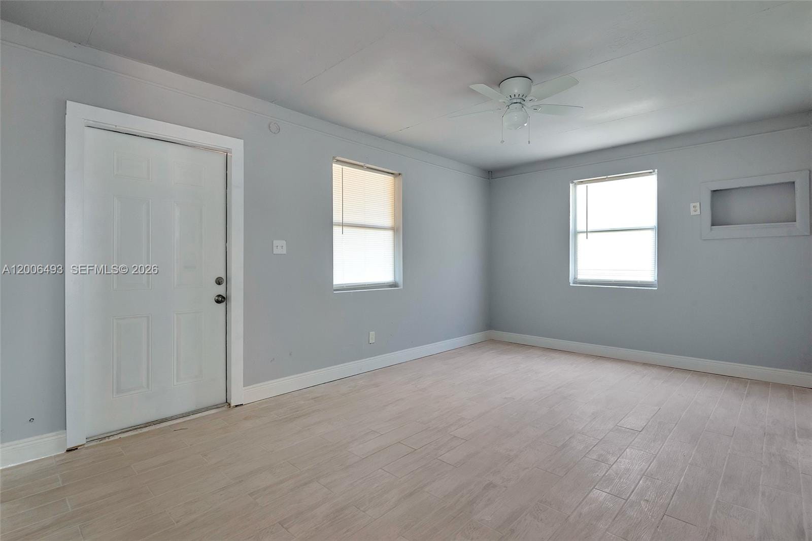 562 W 4th Street, Riviera Beach, FL 33404 photo 19