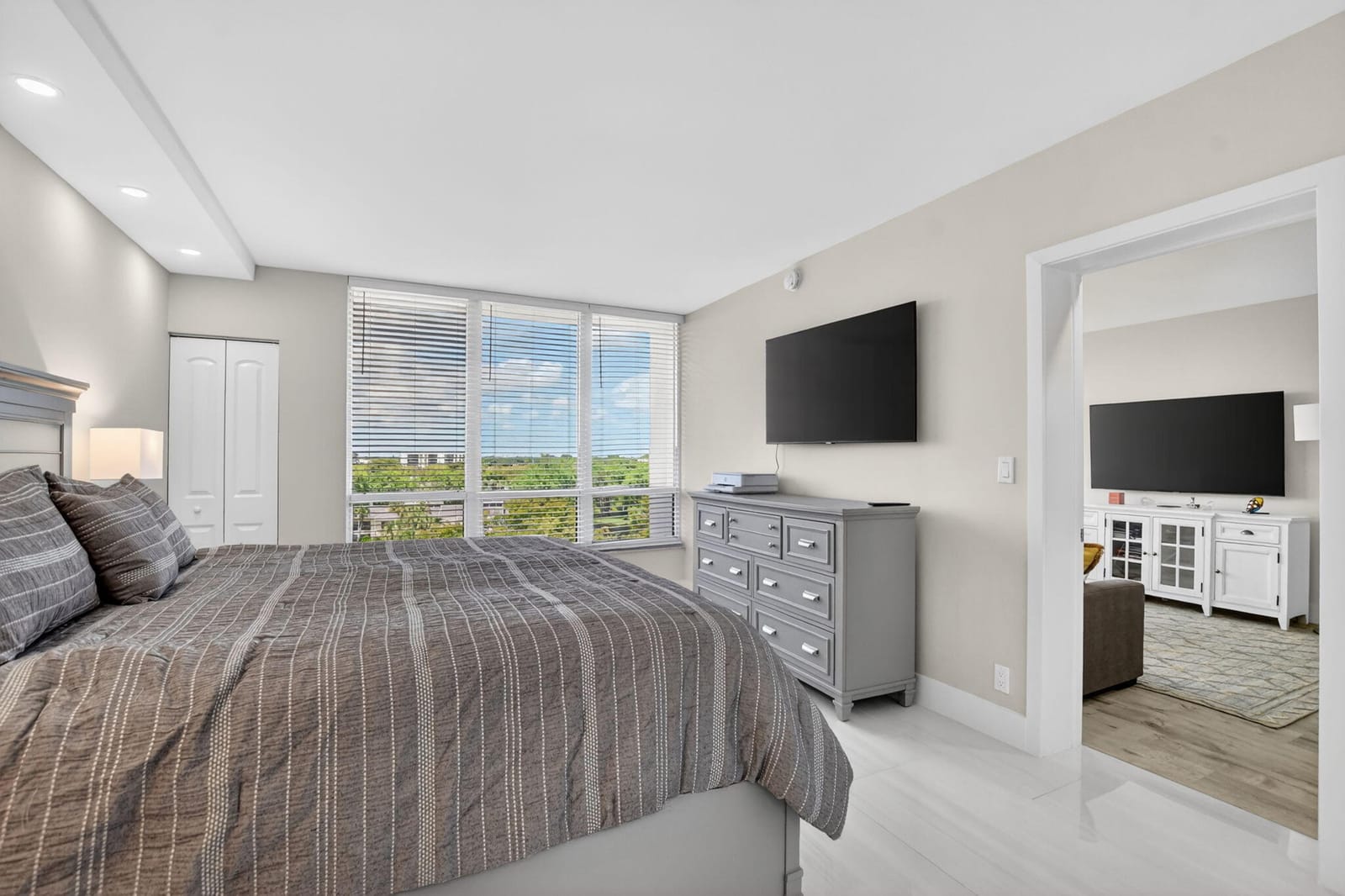 6815 Willow Wood Drive 4073, Boca Raton, FL 33434 photo 19
