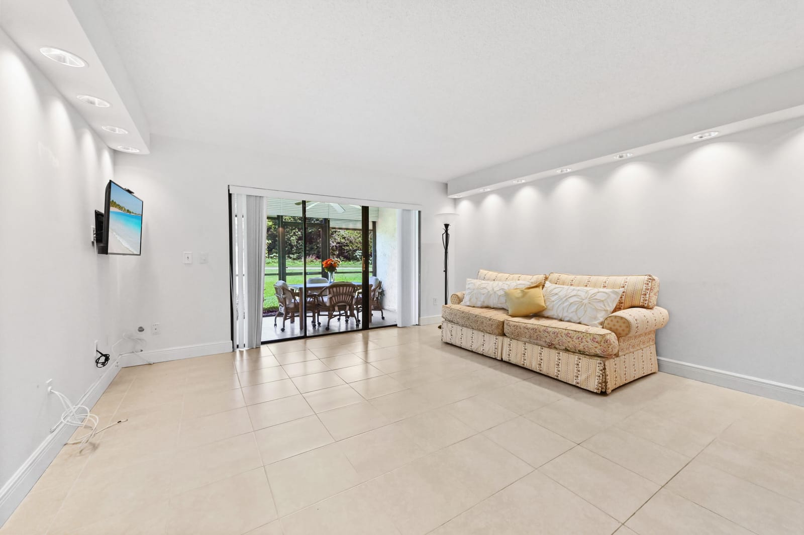 21215 Lago Circle C, Boca Raton, FL 33433 photo 4