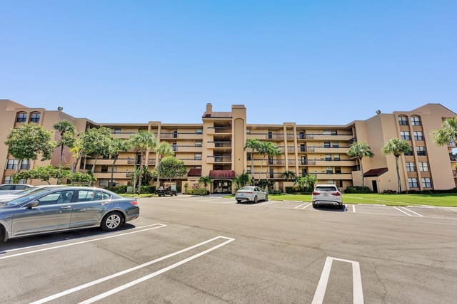 2255 Lindell Boulevard 4111, Lavers Delray Racquet Club, Delray Beach, FL
