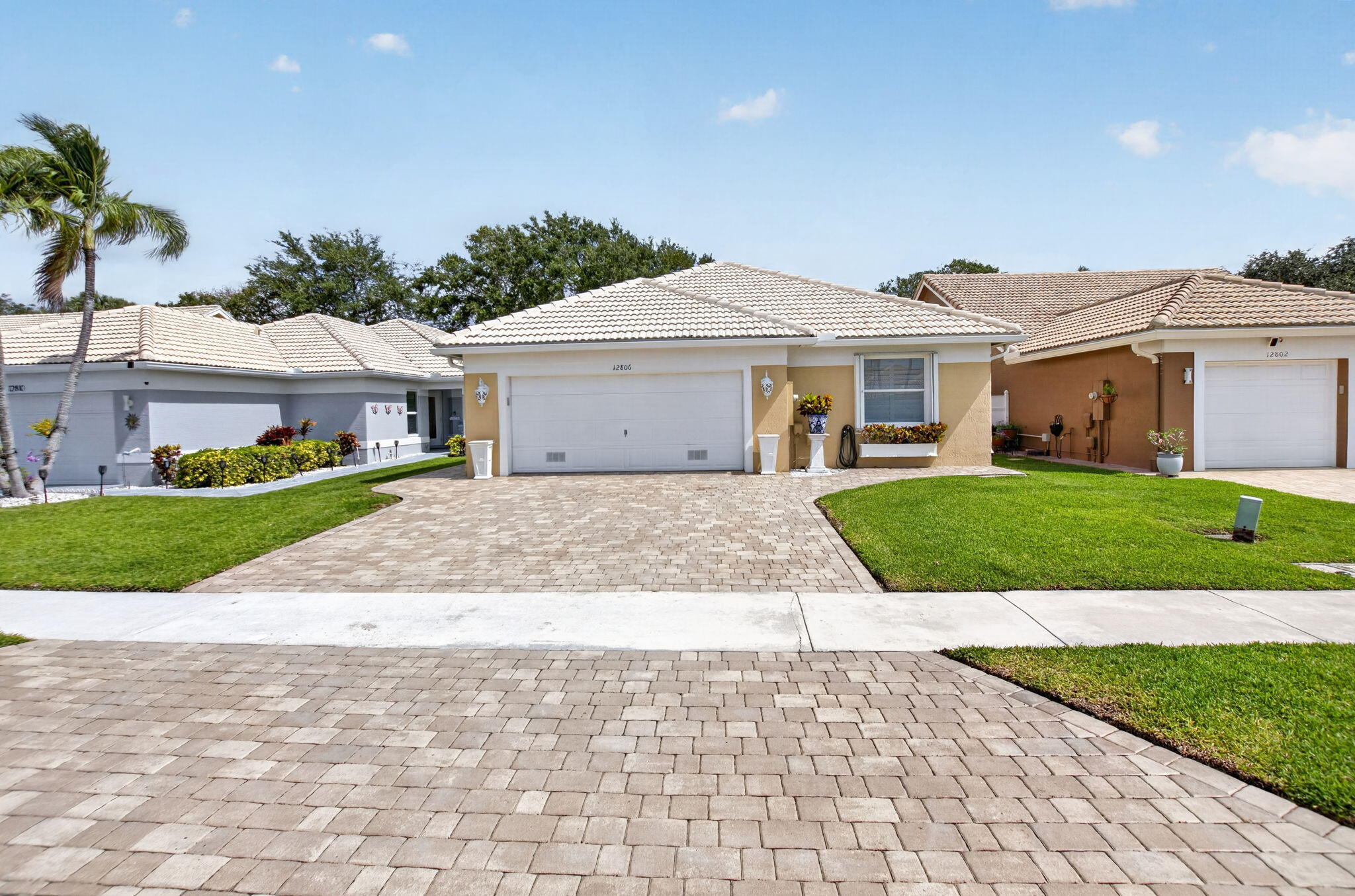 12806 Hampton Lakes Circle — photo 5
