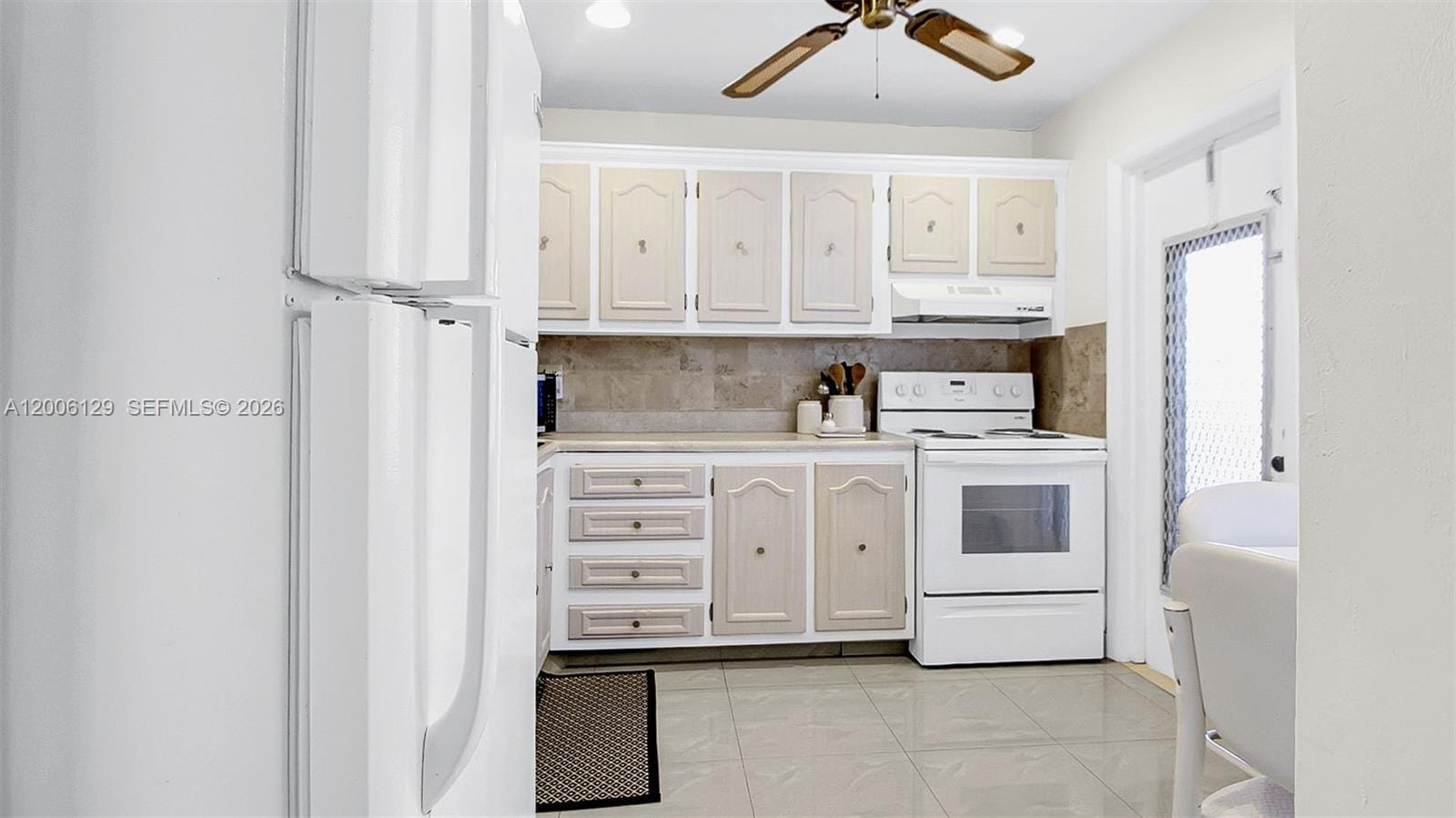 4000 NW 44th Avenue 306, Lauderdale Lakes, FL 33319 photo 13