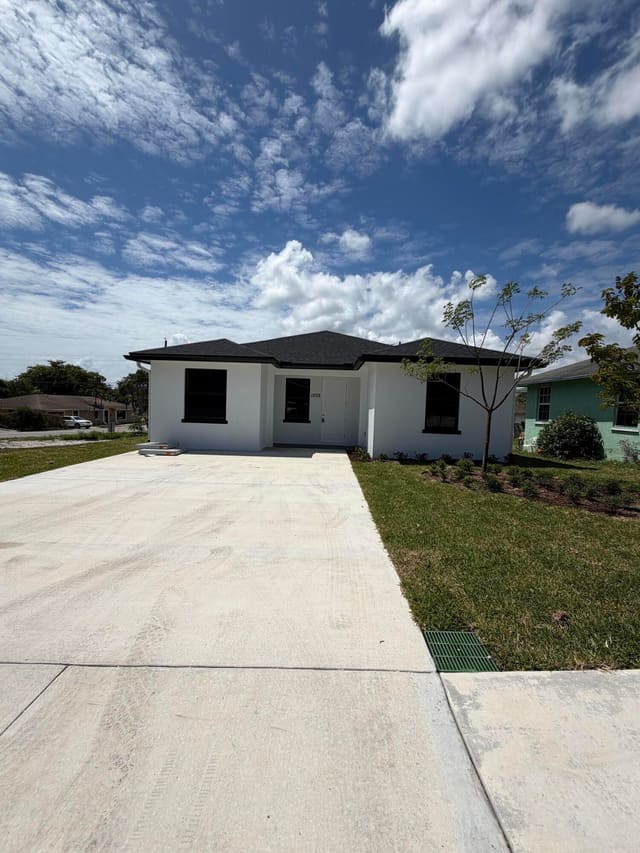 1209 W 33rd Street, sold in Dunbar Terr, Riviera Beach, FL